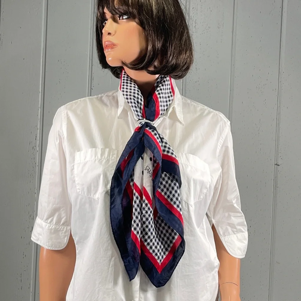 Vintage CLUB 7 ECHO Women’s Graphic Scarf